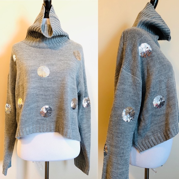 NWT LF GRAY SEQUIN CROP TOP SWEATER -S - Picture 2 of 5